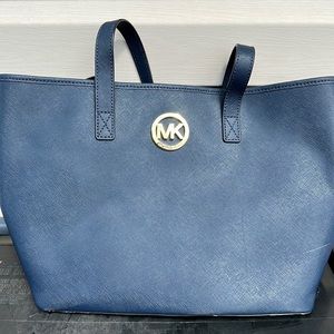 Michael Kors large purse